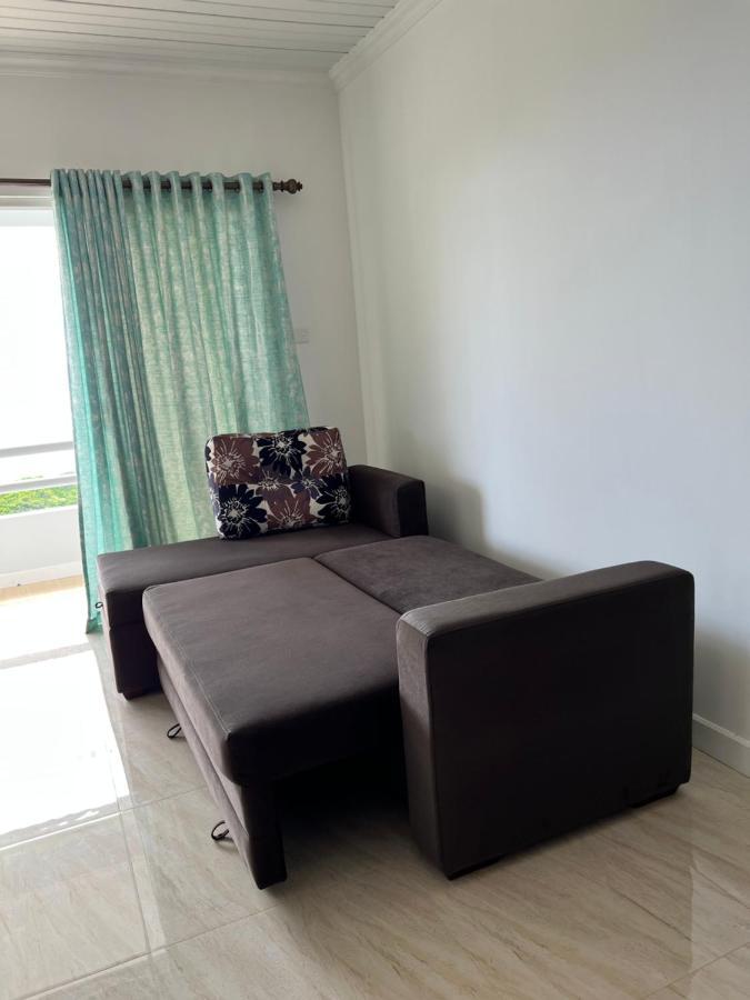 Western Ocean Breeze Self Catering Вікторія Екстер'єр фото